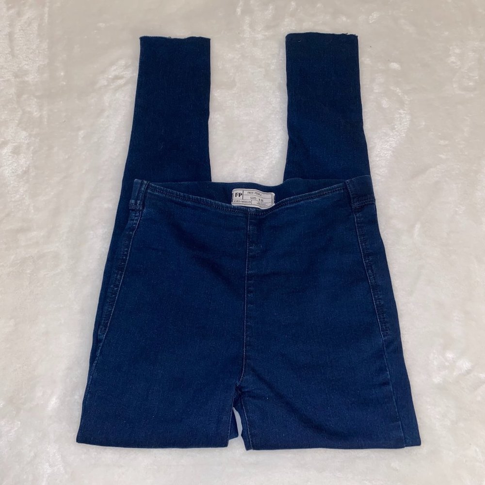 Free People Dark Wash Ultra High Rise Jegging skinny Jeans Size 25 EUC